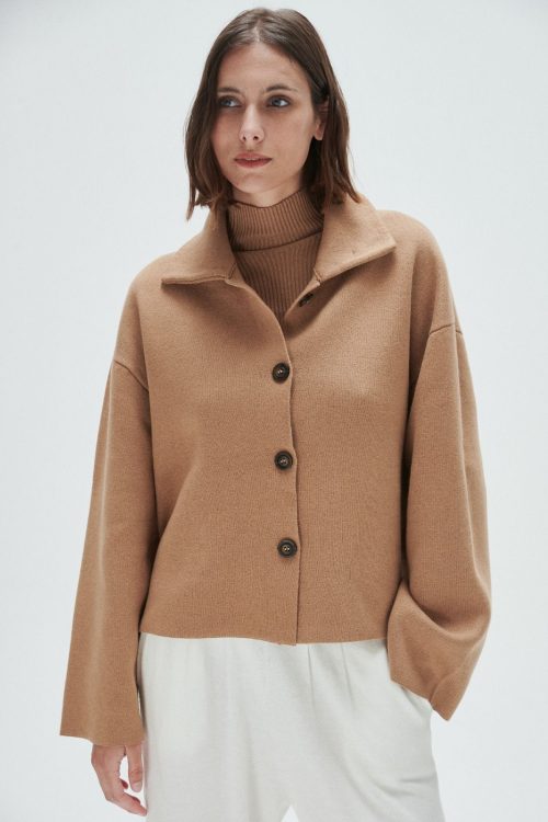 Chaqueta Cuello Alto Lenox Camel