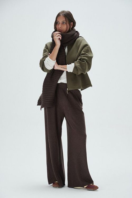 Pantalón Pinzado Boy Chocolate