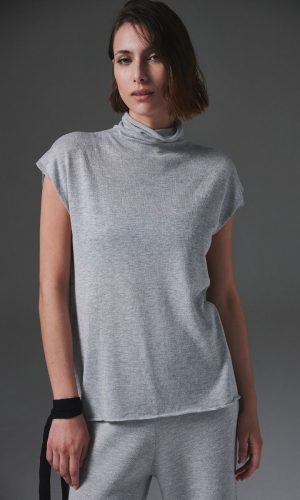 Sweater Cuello Alto Clara Gris Perla