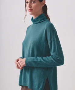 Sweater Sole Petróleo