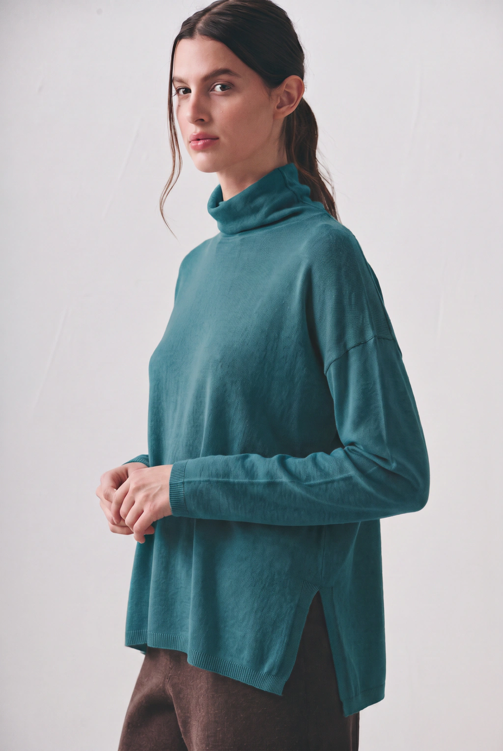 Sweater Sole Petróleo