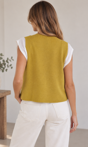 Alternative view of Gilet Joan Mostaza