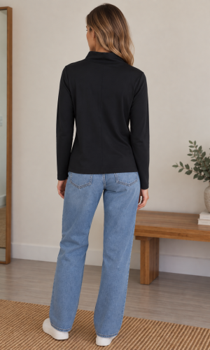 Alternative view of Polera Fox Negra