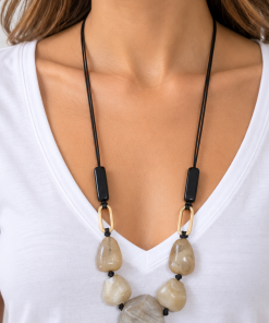 Collar Cordón Negro y Resina Gris