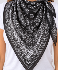 Pañuelo Bandana Blanco y Negro 90x90